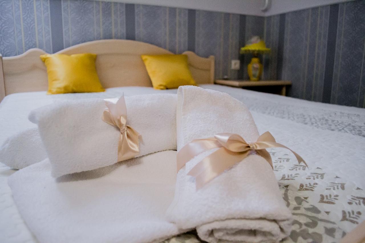 Hotel Beauty Complex Berehove  Esterno foto