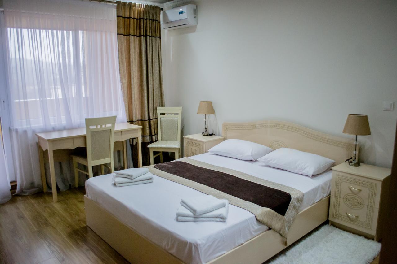 Hotel Beauty Complex Berehove  Esterno foto