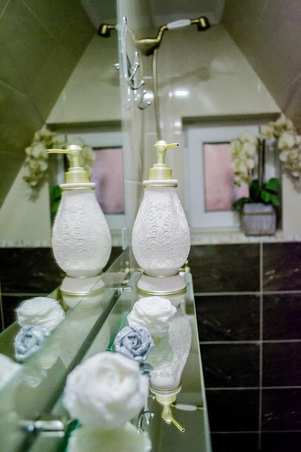 Hotel Beauty Complex Berehove  Esterno foto